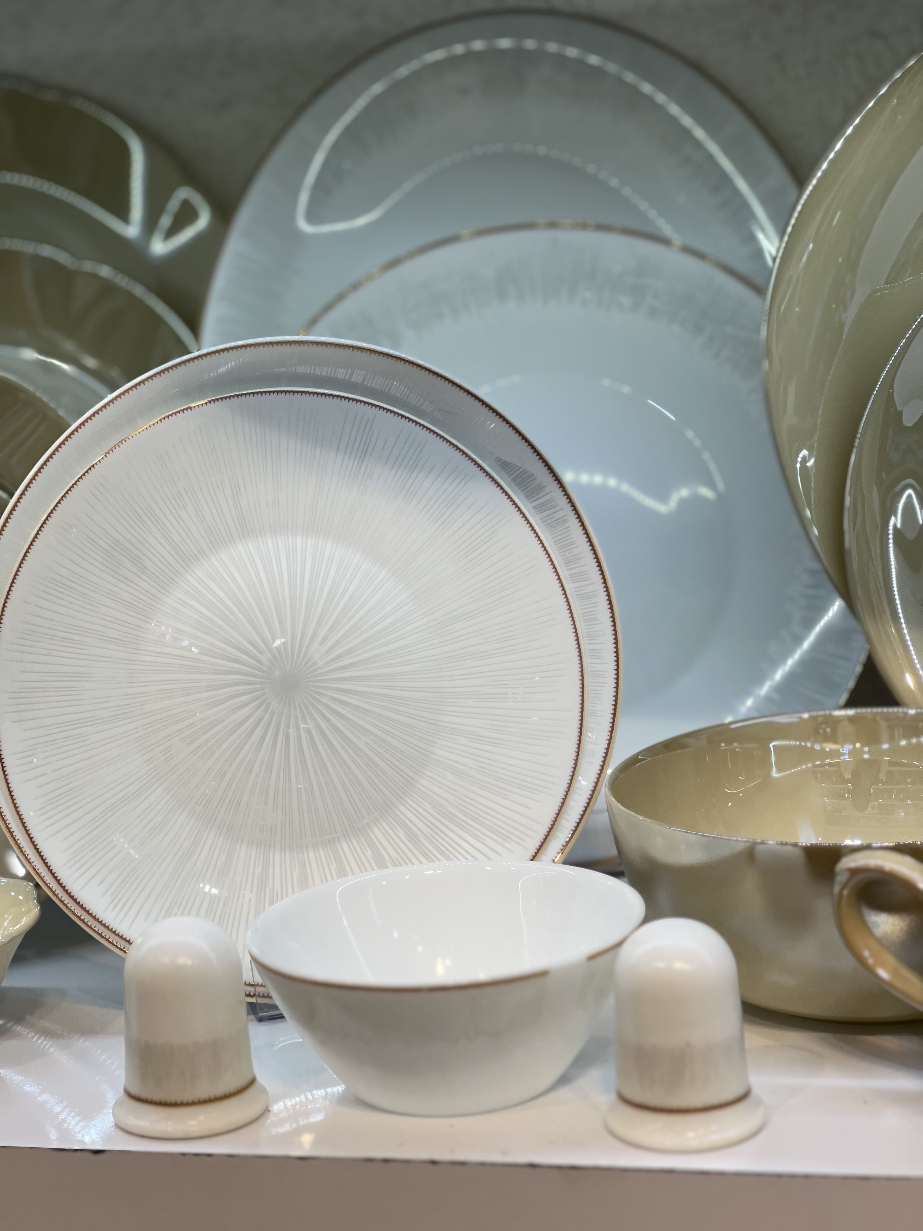 سرویس ارکوپال طرح چینی ۲۸پارچه